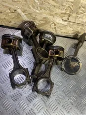 Шатун  Volvo S60 S80  XC90 2.4