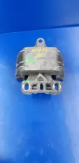 Опора ДВС передняя левая VW Golf 4 Audi A3 S3