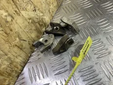 Кронштейн форсунки Avensis Rav-4 1AZFSE 2AZFSE