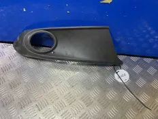 Решетка в бампер правая Volkswagen Polo