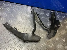 Петля капота SsangYong Actyon D20DT