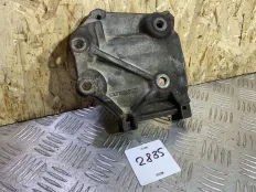 Кронштейн кондиционера Mitsubishi Galant