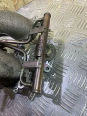 Топливная рампа Subaru Forester Ej25 2.5