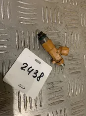 Форсунка топливная FX37 QX70 M37 VQ37VHR 3.7