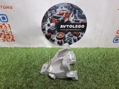 Кронштейн двигателя Jaguar XE