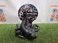 Корпус термостата Jaguar XE