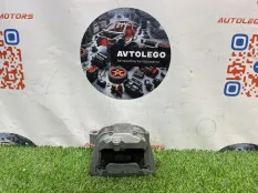 Опора двигателя (подушка) VW Passat