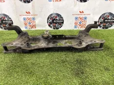 Подрамник передний VW Passat