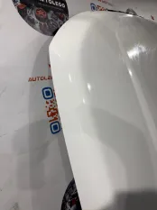 Капот Land Rover Discovery