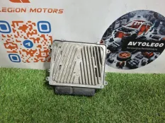 Блок управления двигателем Mercedes benz E350