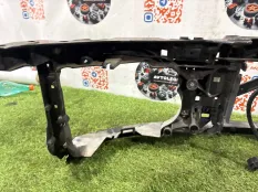 Передняя панель (Телевизор) Land Rover Range Rover Discovery