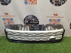 Решетка радиатора Land Rover Discovery Sport