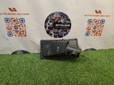 Крышка корпуса воздушного фильтра Land Rover Discovery