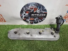 Клапанная крышка правая Chevrolet Suburban / Tahoe