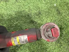 Амортизатор передний (Стойка) Chevrolet Suburban / Tahoe