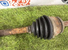 Полуось задняя левая Land Rover Range Rover Discovery