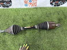 Полуось передняя левая VW Tiguan