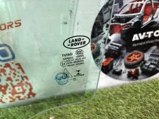 Стекло переднее левое Land Rover Discovery Sport