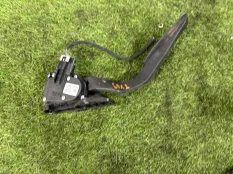 Педаль газа Chevrolet Suburban / Tahoe