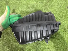 Корпус воздушного фильтра Land Rover Range Rover Discovery