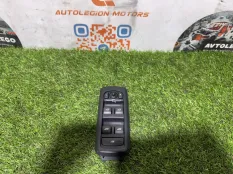 Блок управления стеклоподъемниками Land Rover Discovery