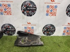 Подставка под аккумулятор Chevrolet Suburban / Tahoe