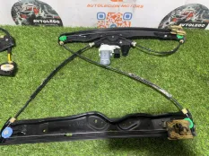 Стеклоподъемник передний правый Land Rover Discovery Sport