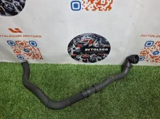 Патрубок охлаждения Land Rover Discovery Sport