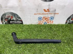 Поводок заднего дворника Land Rover Discovery