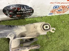 Подрамник задний VW Tiguan