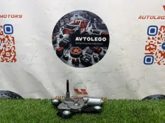 Моторчик стеклоочистителя Volvo V60