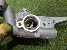 Масляный насос Mercedes benz E350