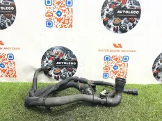 Патрубок системы охлаждения Land Rover Range Rover Evoque