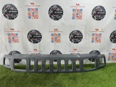 Решетка радиатора Hummer H3