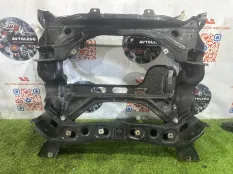 Подрамник Mercedes benz GLK350