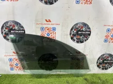 Стекло переднее правое Audi A6