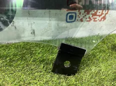 Стекло переднее правое Land Rover Range Rover