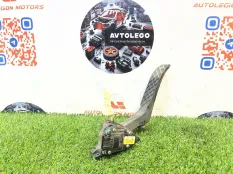 Педаль газа Audi Q7