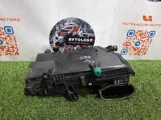 Корпус воздушного фильтра Mercedes benz E220