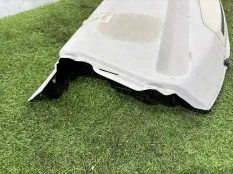 Полка багажника Mercedes benz E220