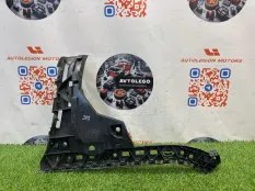 Кронштейн бампера Mercedes benz E220