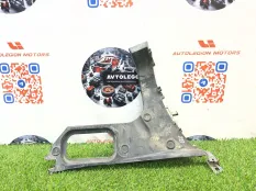 Кронштейн бампера Audi Q7