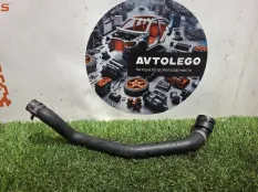 Патрубок охлаждения Audi A6