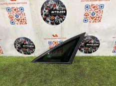 Форточка правая Audi A6