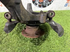 Кулак задний левый VW Passat