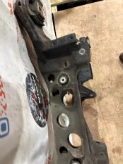 Подрамник задний Mercedes benz ML300