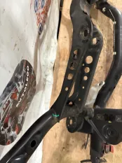 Подрамник задний VW Passat