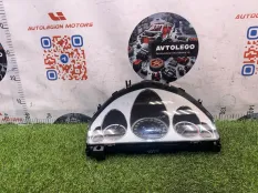 Щиток приборов Mercedes benz E220D