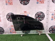 Стекло переднее правое Infiniti Q70