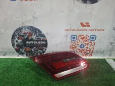 Фонарь в крышку багажника левый VW Passat CC